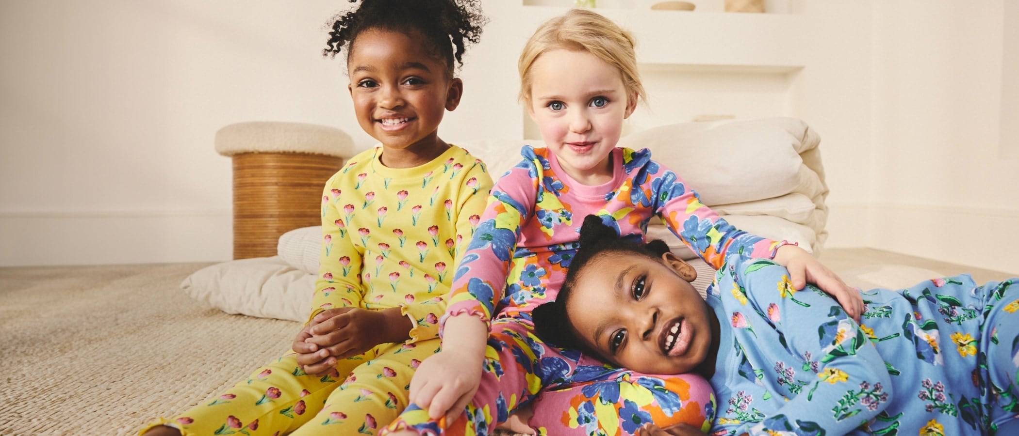 بيجامات للأطفال
